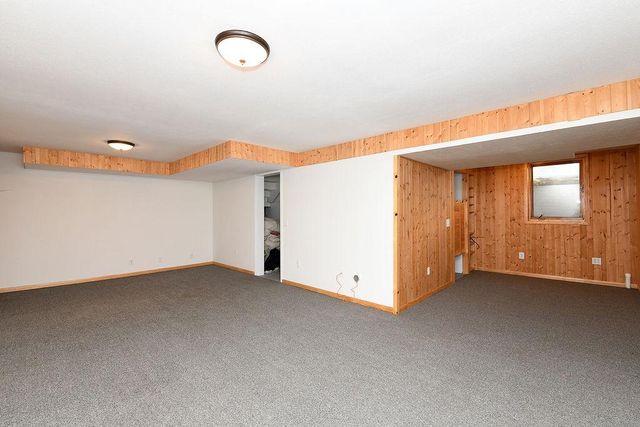 1533 16th Street S, Fargo, ND 58103