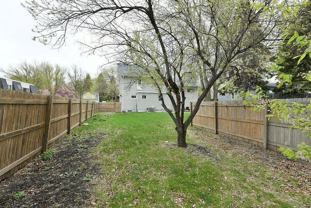 1533 16th Street S, Fargo, ND 58103