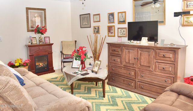 2207 15th Avenue, A And B, Gulfport, MS 39501