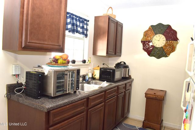 2207 15th Avenue, A And B, Gulfport, MS 39501