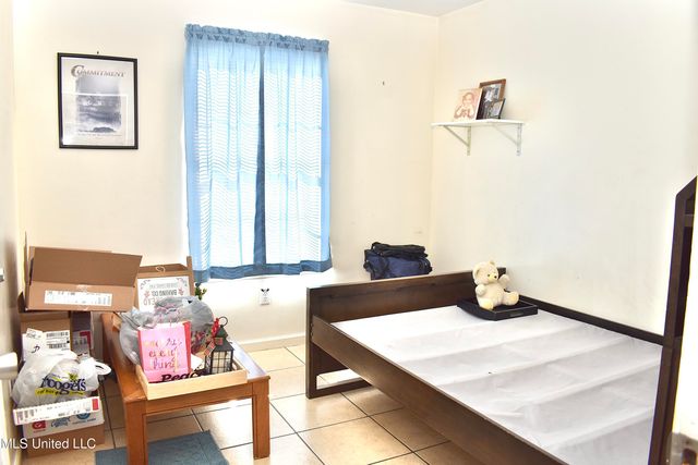 2207 15th Avenue, A And B, Gulfport, MS 39501