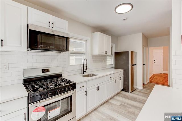 9 Becker Terrace, Irvington, NJ 07111