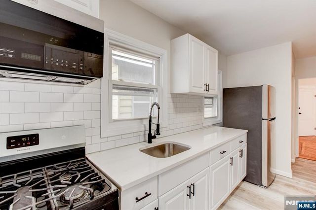 9 Becker Terrace, Irvington, NJ 07111