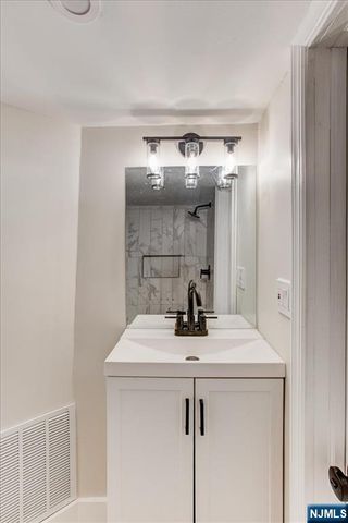 9 Becker Terrace, Irvington, NJ 07111
