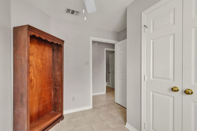 906 Juniper Court Court, Tomball, TX 77375