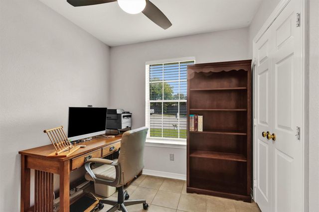906 Juniper Court Court, Tomball, TX 77375