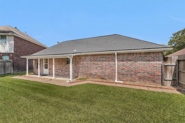 906 Juniper Court Court, Tomball, TX 77375