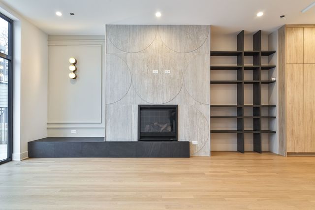 1418 W Warner Avenue, Chicago, IL 60613