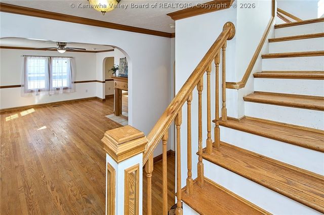 140 Swarthmore Avenue, Charleston, WV 25302
