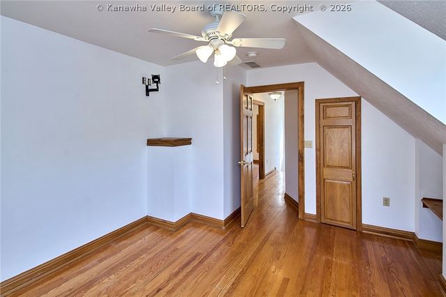 140 Swarthmore Avenue, Charleston, WV 25302