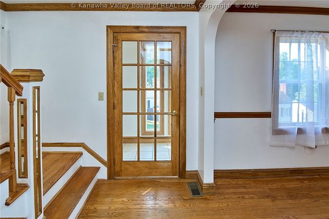 140 Swarthmore Avenue, Charleston, WV 25302