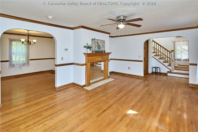 140 Swarthmore Avenue, Charleston, WV 25302