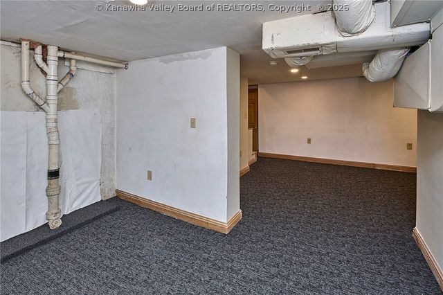 140 Swarthmore Avenue, Charleston, WV 25302