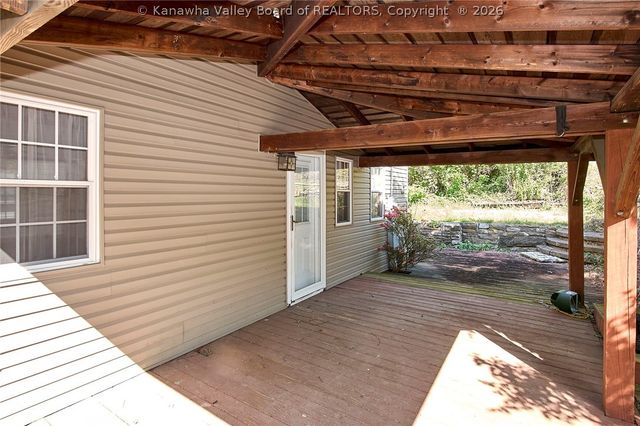 140 Swarthmore Avenue, Charleston, WV 25302