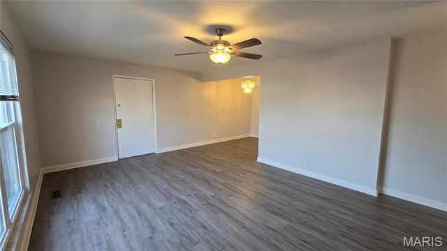 10407 Briarbend Drive 3, Unincorporated, MO 63146