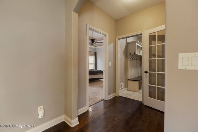 4063 Viewcrest Loop, Floyds Knobs, IN 47119