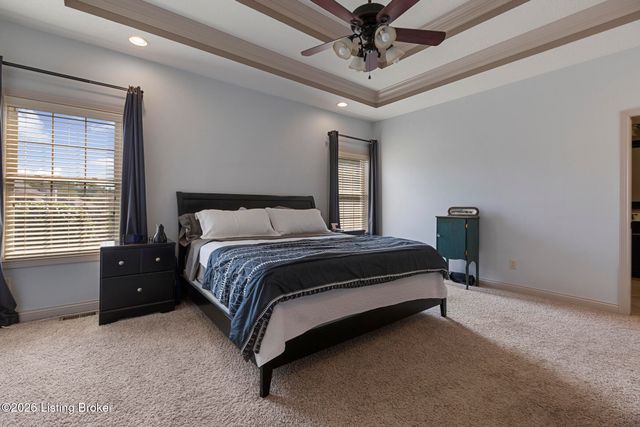 4063 Viewcrest Loop, Floyds Knobs, IN 47119