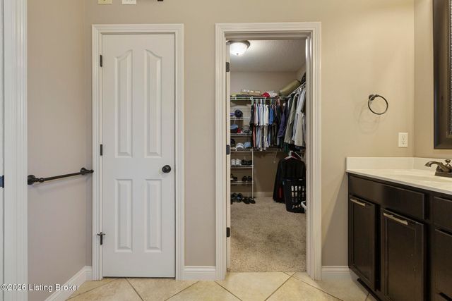 4063 Viewcrest Loop, Floyds Knobs, IN 47119