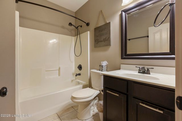 4063 Viewcrest Loop, Floyds Knobs, IN 47119