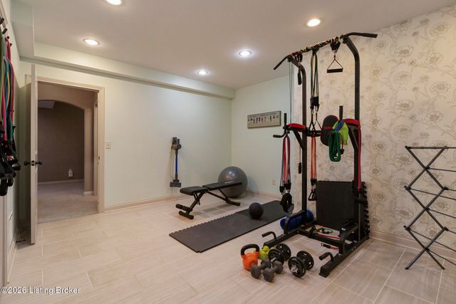 4063 Viewcrest Loop, Floyds Knobs, IN 47119