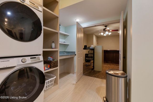 4063 Viewcrest Loop, Floyds Knobs, IN 47119