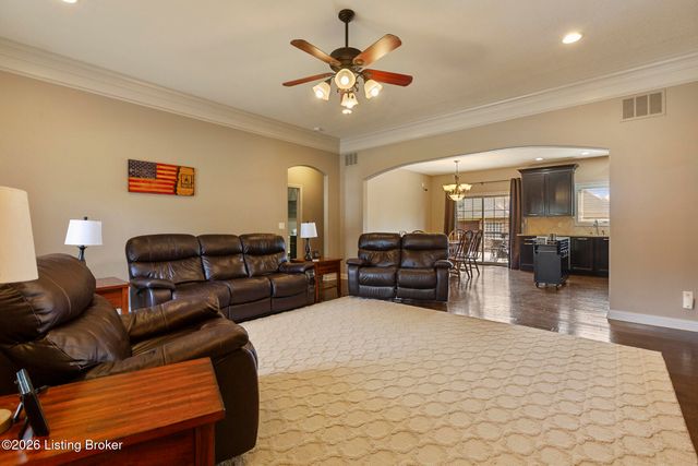 4063 Viewcrest Loop, Floyds Knobs, IN 47119