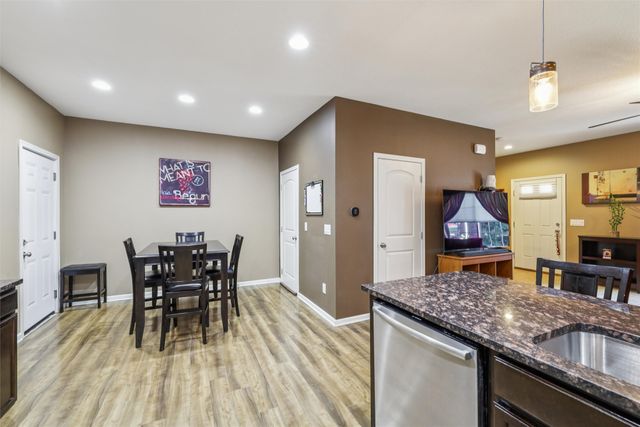 9165 Greenspire Drive 114, West Des Moines, IA 50266