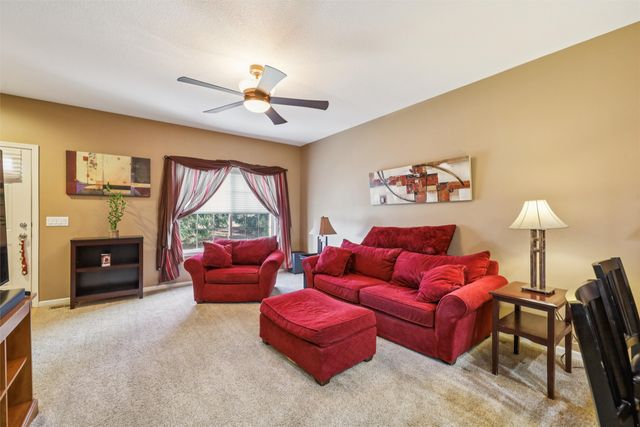 9165 Greenspire Drive 114, West Des Moines, IA 50266