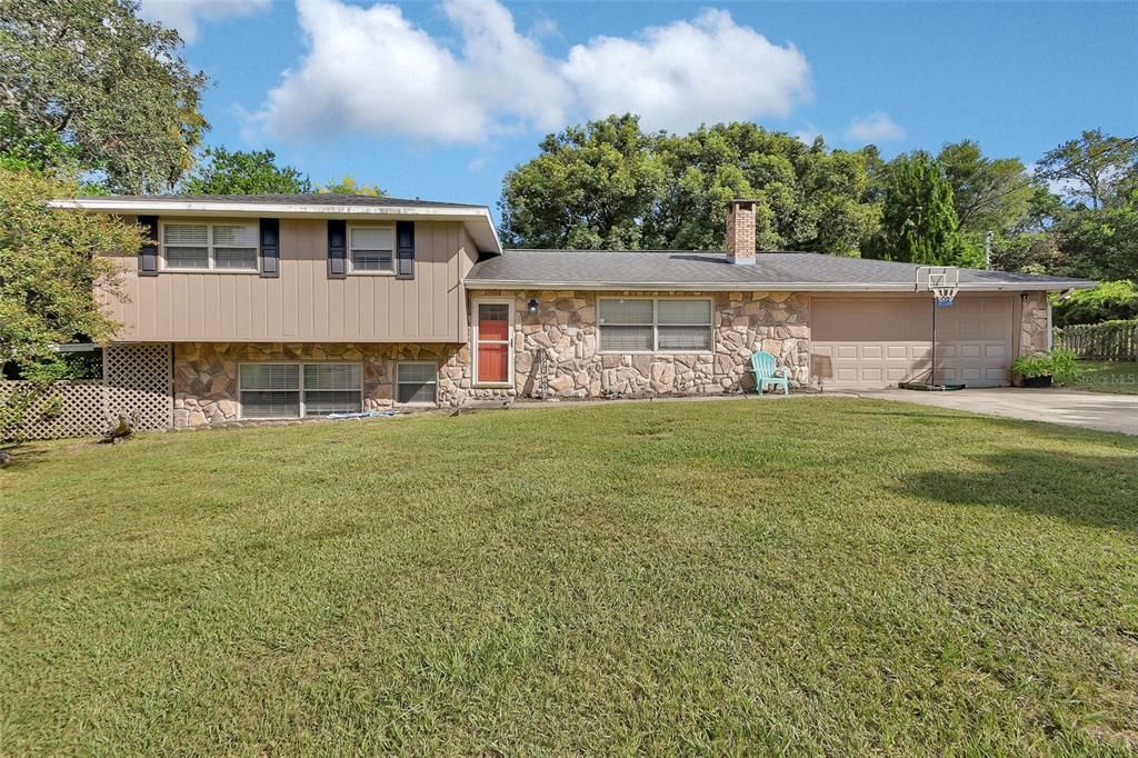 1541 W TALTON AVENUE, Deland, FL 32720