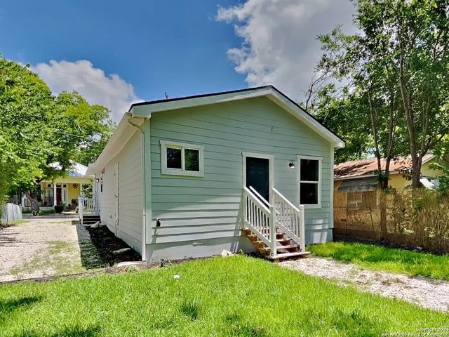 138 HESS ST, San Antonio, TX 78212