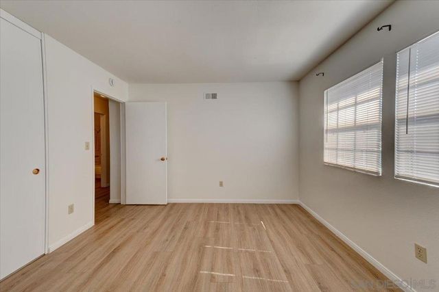 6734 Sunny Brae Dr, San Diego, CA 92119