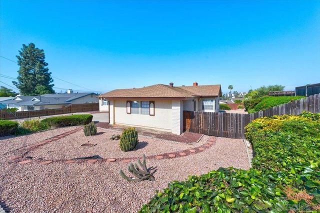 6734 Sunny Brae Dr, San Diego, CA 92119