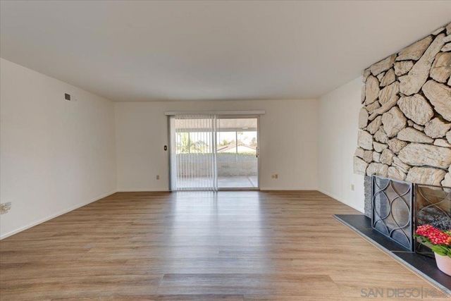 6734 Sunny Brae Dr, San Diego, CA 92119