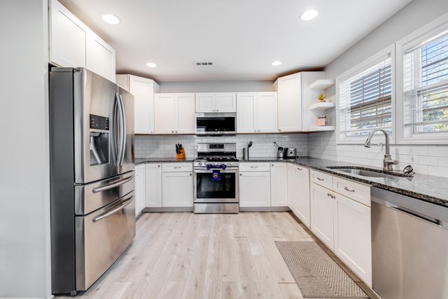 5034 Pittman Street, North Charleston, SC 29405