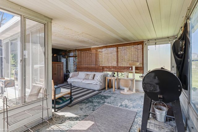 10238 Foley Road, Fenton, MI 48430