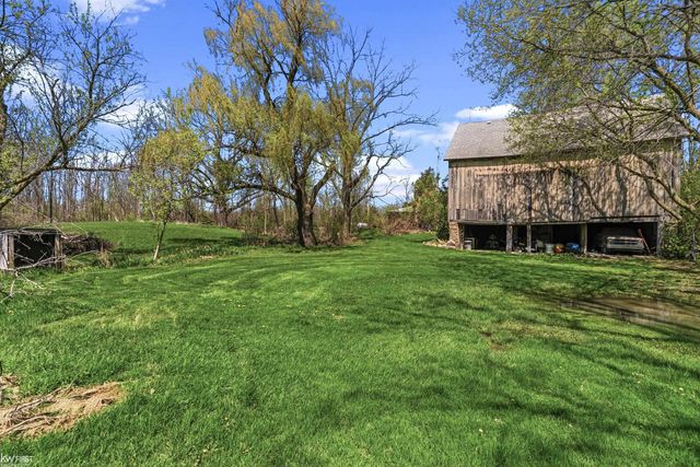 10238 Foley Road, Fenton, MI 48430