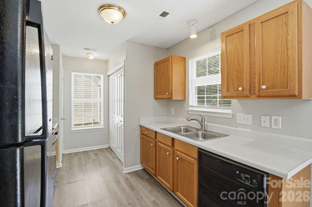 2928 Westwinds Court, Charlotte, NC 28214