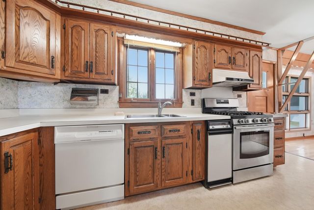 434 Cilley Road, Manchester, NH 03103