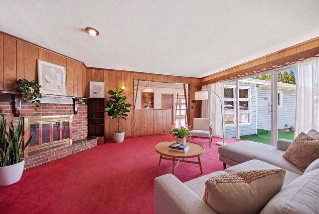 434 Cilley Road, Manchester, NH 03103