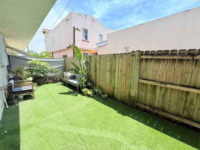 1722 Mayo Street 105, Hollywood, FL 33020