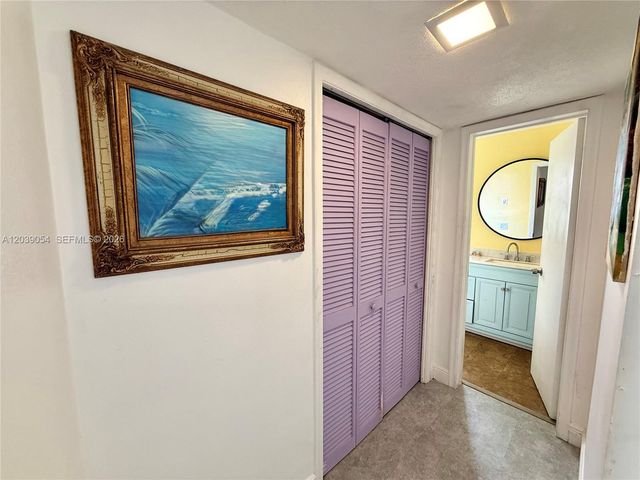 1722 Mayo Street 105, Hollywood, FL 33020