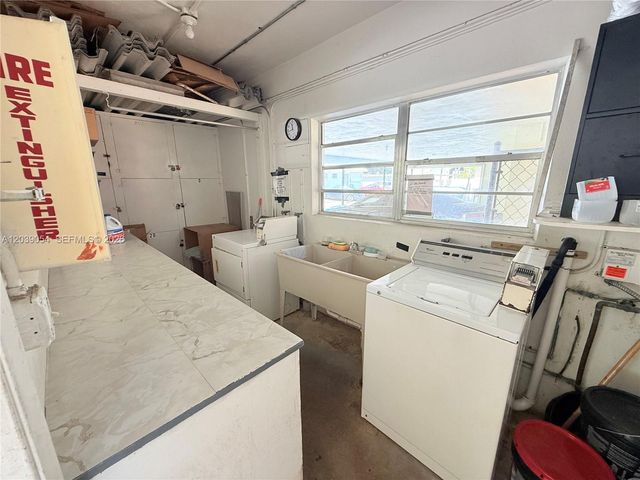 1722 Mayo Street 105, Hollywood, FL 33020