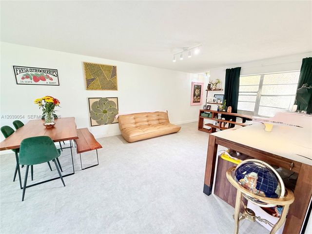 1722 Mayo Street 105, Hollywood, FL 33020
