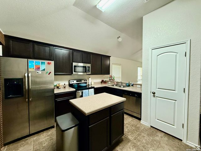 7138 Sunny Day, San Antonio, TX 78240