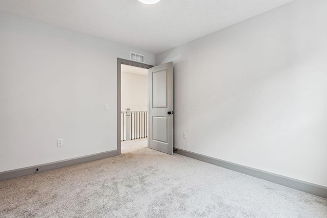 910 Ellsworth Avenue, Columbus, OH 43206