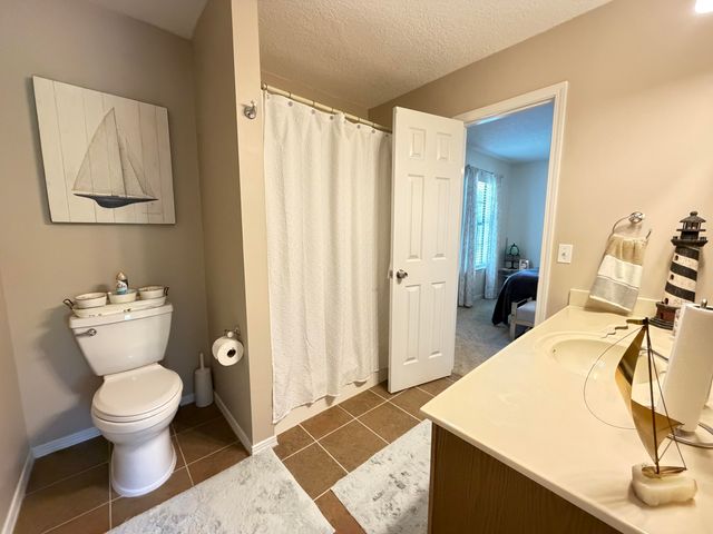 805 Overbrook Drive, Fort Walton Beach, FL 32547