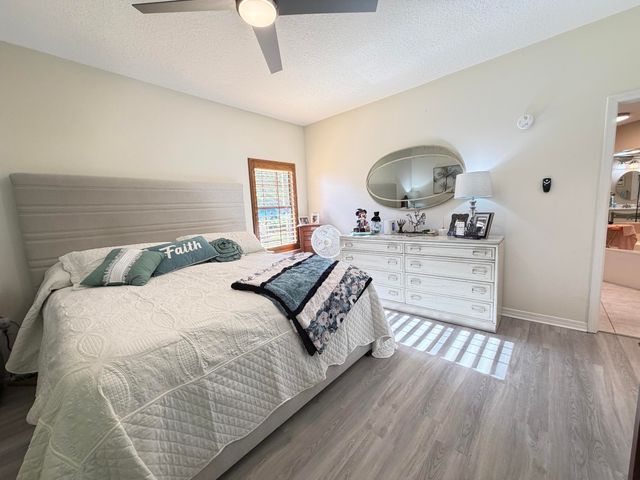 805 Overbrook Drive, Fort Walton Beach, FL 32547