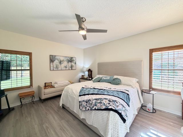 805 Overbrook Drive, Fort Walton Beach, FL 32547