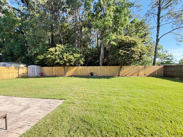 805 Overbrook Drive, Fort Walton Beach, FL 32547