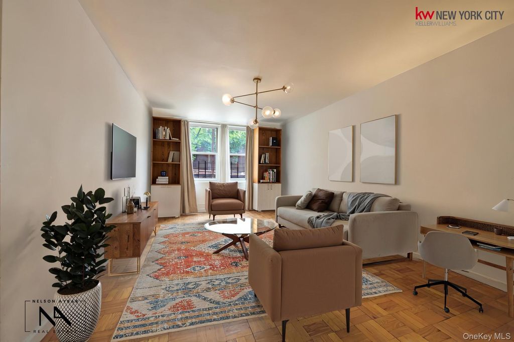 46-01 39th Avenue 103, Sunnyside, NY 11104